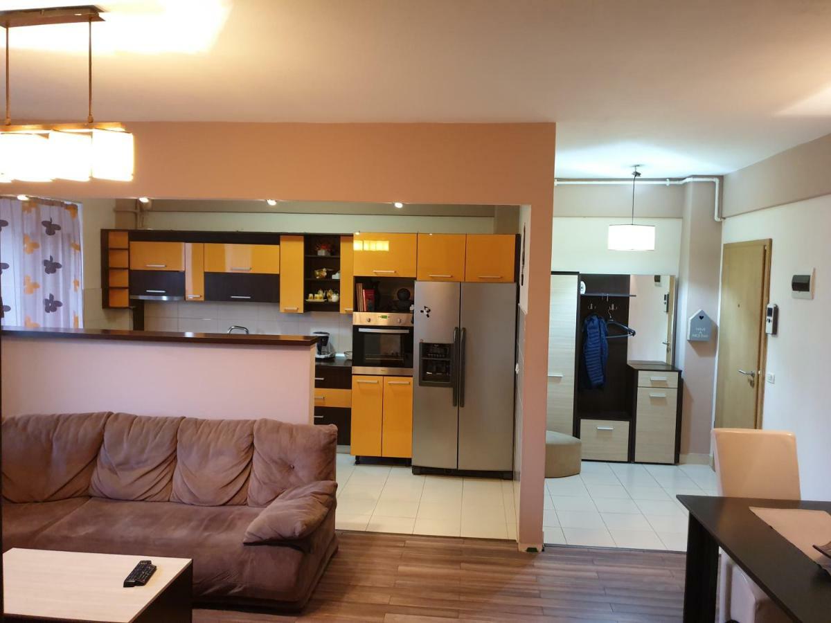 Apartament Very Big บิสตริซา ภายนอก รูปภาพ
